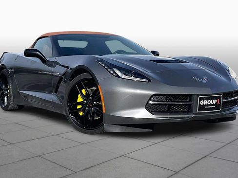 Used 2016 Chevrolet Corvette 2LT w/ 2LT Preferred Equipment Group image 2