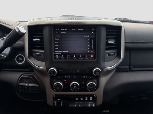 Used 2021 RAM 2500 Laramie AWD/4WD image 16
