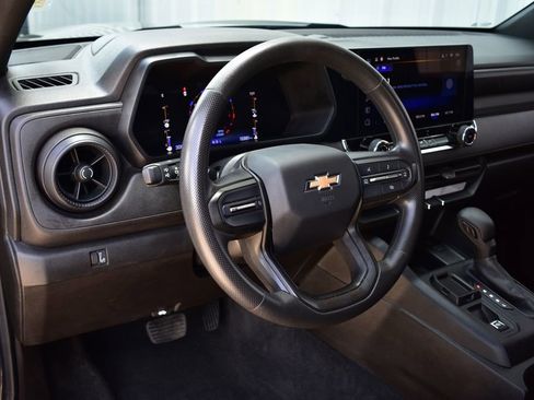 Used 2023 Chevrolet Colorado W/T RWD image 35