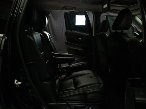 Used 2019 Honda Pilot Touring image 14