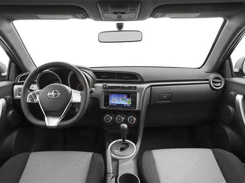 Used 2014 Scion tC FWD image 4