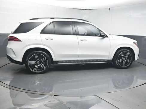 Used 2025 Mercedes-Benz GLE 450e 4MATIC image 8