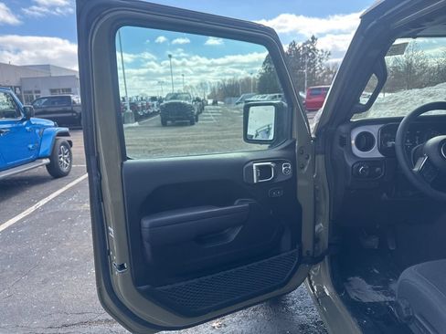 New 2025 Jeep Wrangler Unlimited Sport AWD/4WD image 17