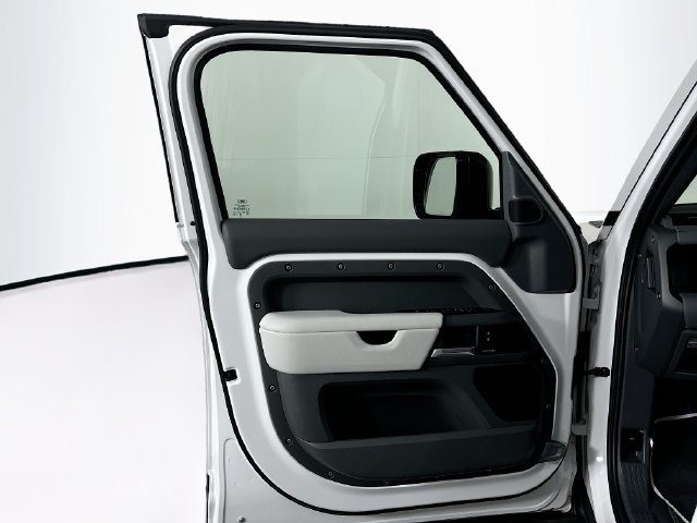 New 2025 Land Rover Defender 130 S AWD/4WD image 11