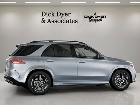 Used 2025 Mercedes-Benz GLE 350 4MATIC image 7