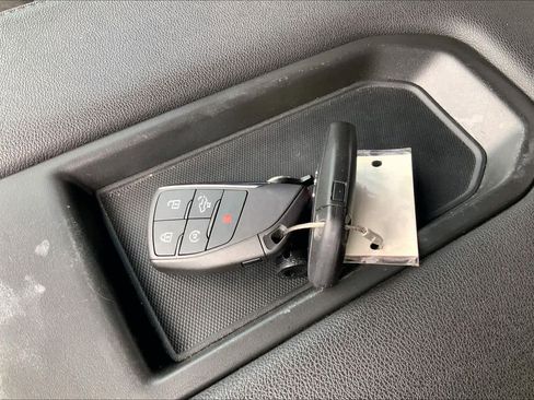 Used 2024 GMC Sierra 1500 Elevation AWD/4WD image 13