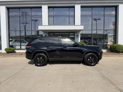 New 2026 Jeep Grand Cherokee Altitude