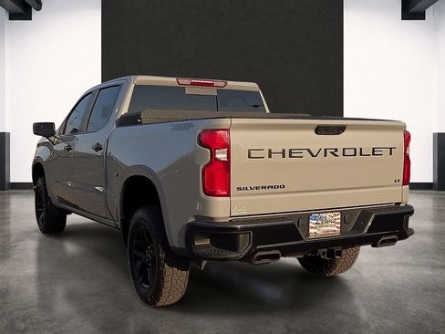 Used 2024 Chevrolet Silverado 1500 LT Trail Boss w/ Convenience Package II AWD/4WD image 3