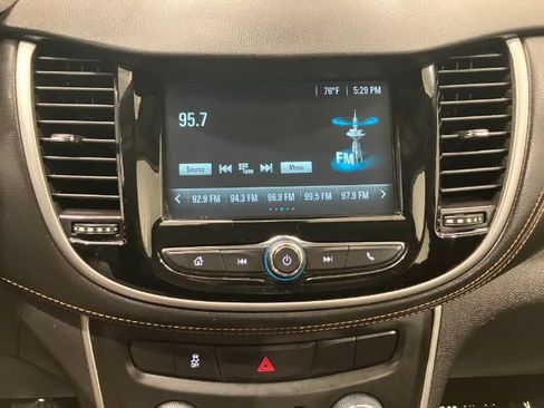 Used 2017 Chevrolet Trax LS FWD image 26