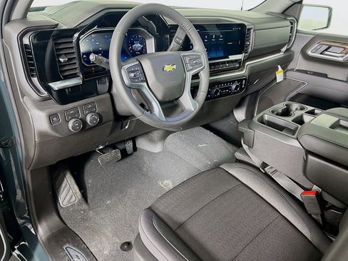 New 2026 Chevrolet Silverado 1500 LT AWD/4WD image 9