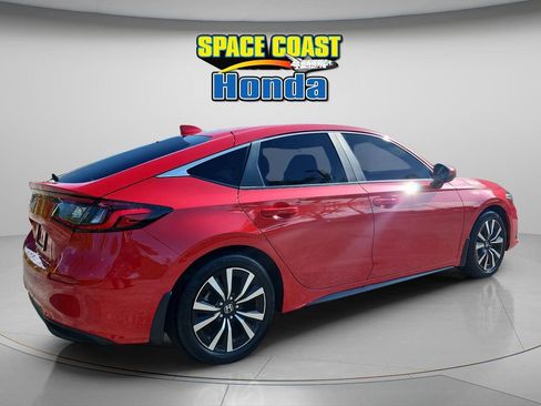 Used 2023 Honda Civic EX-L image 10