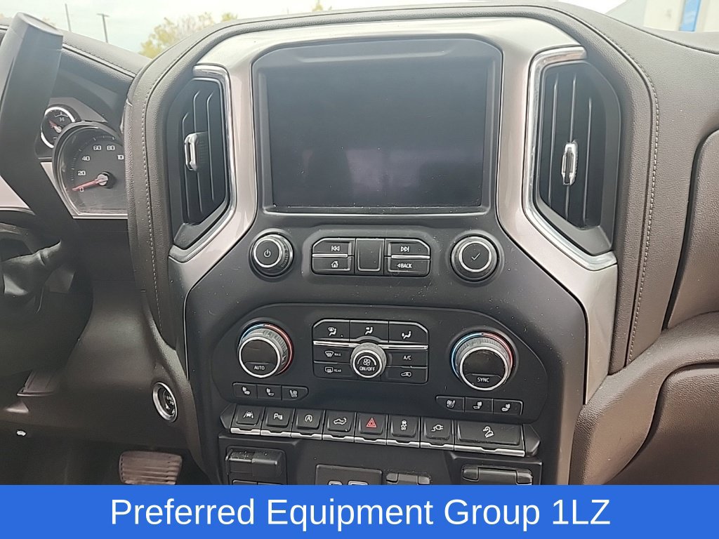 Used 2021 Chevrolet Silverado 1500 LTZ AWD/4WD image 18