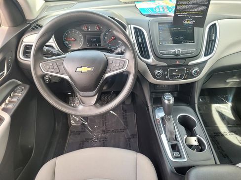 Used 2019 Chevrolet Equinox LS FWD image 13