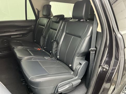 Certified 2024 Ford Expedition Max XLT image 13