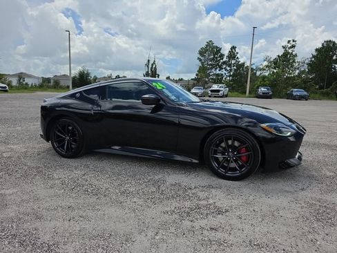 Used 2024 Nissan Z Performance w/ Floor Mat Package RWD image 2