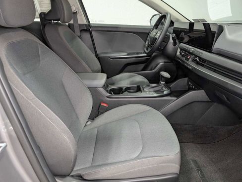 Certified 2025 Kia K4 FWD image 39