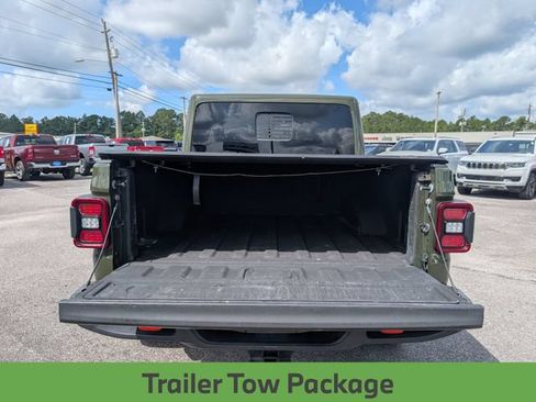 Used 2022 Jeep Gladiator Mojave w/ LED Lighting Group AWD/4WD image 33