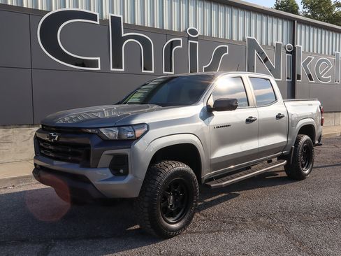 Used 2023 Chevrolet Colorado LT w/ LT Convenience Package II image 1