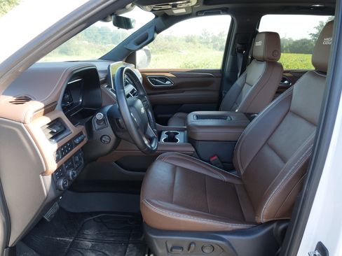 Certified 2024 Chevrolet Tahoe High Country image 17