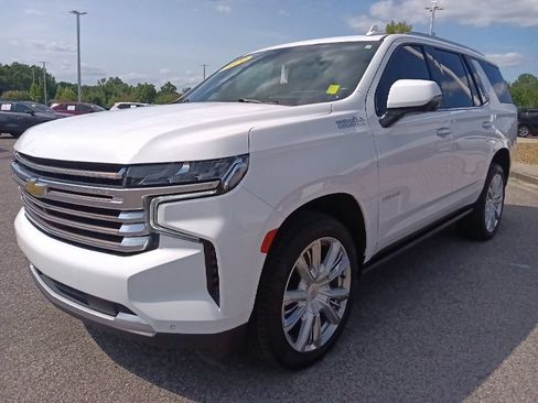 Used 2022 Chevrolet Tahoe High Country w/ Max Trailering Package AWD/4WD image 7