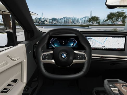 New 2026 BMW iX xDrive45 image 13