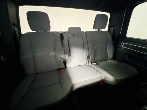 Used 2024 RAM 3500 Big Horn image 33