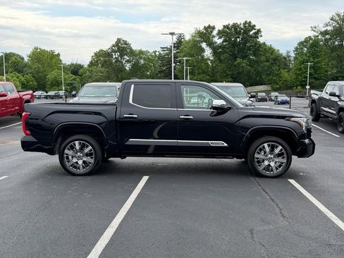 Used 2024 Toyota Tundra Capstone AWD/4WD image 2