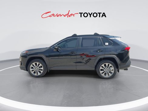 Certified 2025 Toyota RAV4 XLE Premium FWD image 5
