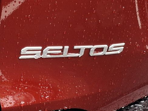 New 2026 Kia Seltos SX AWD/4WD image 14