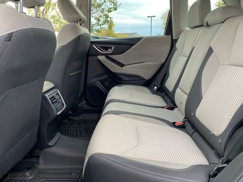 Used 2022 Subaru Forester Premium image 23