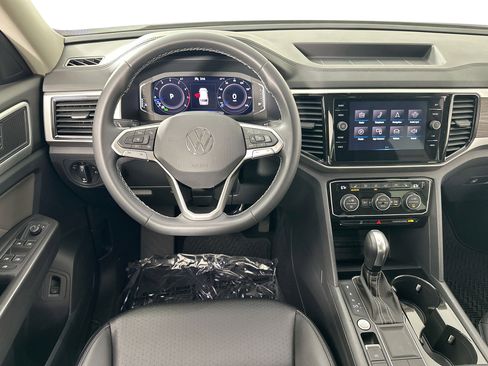 Used 2023 Volkswagen Atlas SE FWD image 21