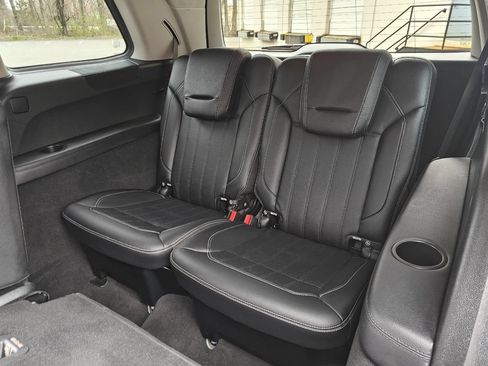 Used 2016 Mercedes-Benz GL 450 4MATIC image 15