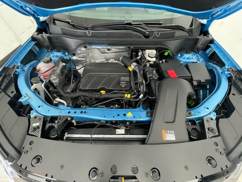 New 2026 Chevrolet Trax RS w/ Driver Confidence Package FWD image 15