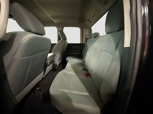 Used 2017 RAM 1500 Express w/ Express Value Package image 22