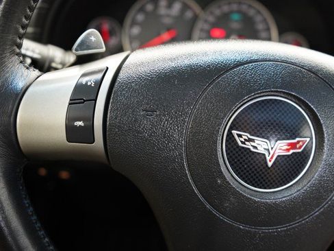 Used 2009 Chevrolet Corvette Coupe w/ Preferred Equipment Group RWD image 13