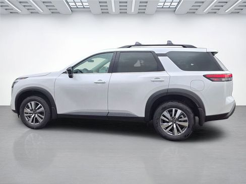 New 2026 Nissan Pathfinder SL AWD/4WD image 7