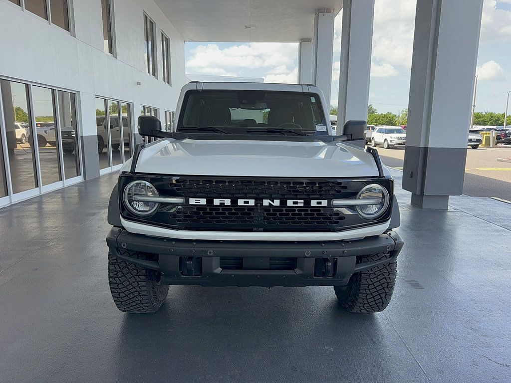 Used 2023 Ford Bronco Wildtrak AWD/4WD image 3