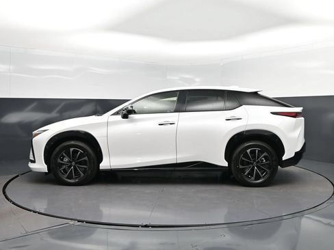 New 2026 Lexus RZ 350e 2WD image 4