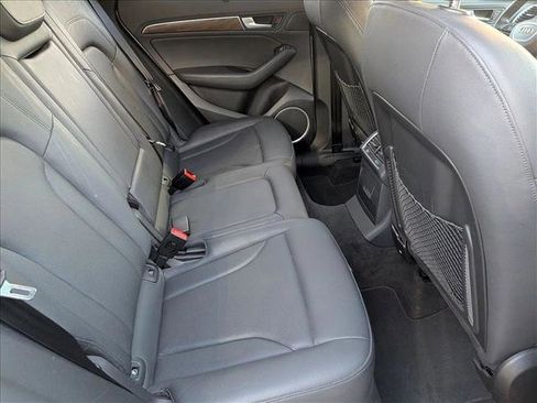 Used 2013 Audi Q5 3.0T Prestige image 20