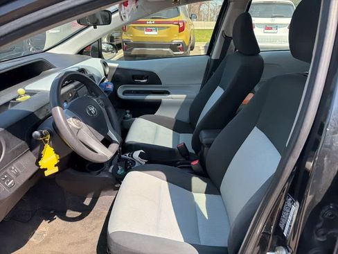 Used 2012 Toyota Prius C Three image 19