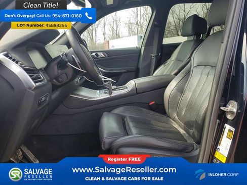 Used 2019 BMW X5 xDrive50i w/ M Sport Package AWD/4WD image 9
