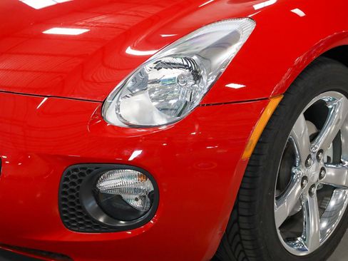 Used 2007 Pontiac Solstice GXP w/ Premium Package image 39