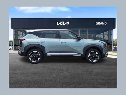 New 2027 Kia Seltos EX