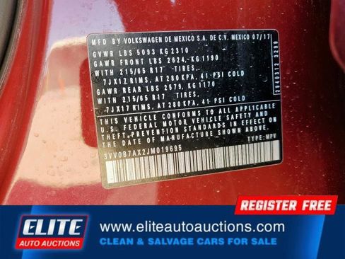 Used 2018 Volkswagen Tiguan S image 25