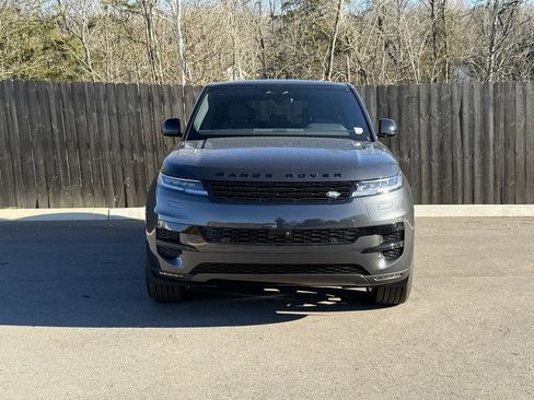 New 2025 Land Rover Range Rover Sport SE image 9