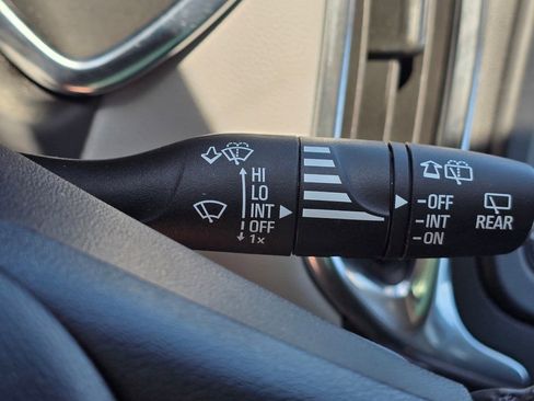 Certified 2024 Chevrolet Equinox LT FWD image 20
