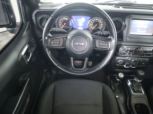 Used 2021 Jeep Wrangler Unlimited Sport image 10