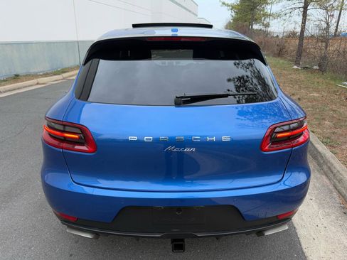 Used 2018 Porsche Macan AWD/4WD image 9