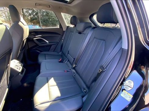 Used 2025 Audi Q5 Prestige image 20