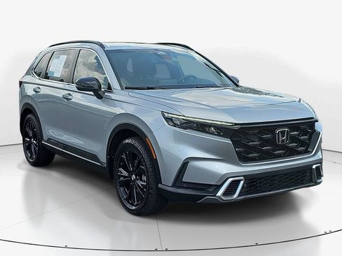 Used 2023 Honda CR-V Sport Touring image 3